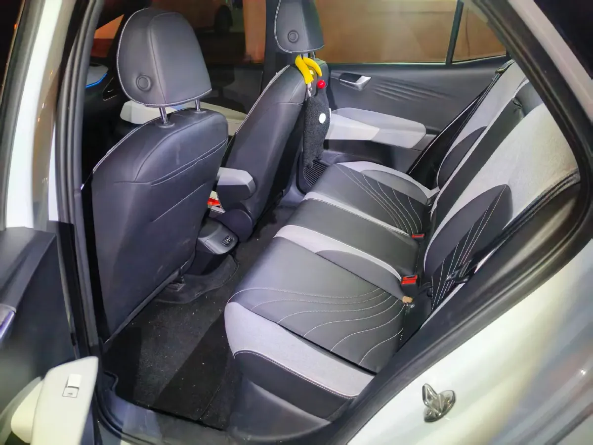 2022 Volkswagen ID.3 BEV 57.3KWH,autocango,china used car exporter,china ev exporter,chinese used car exporter,chinese used ev exporter