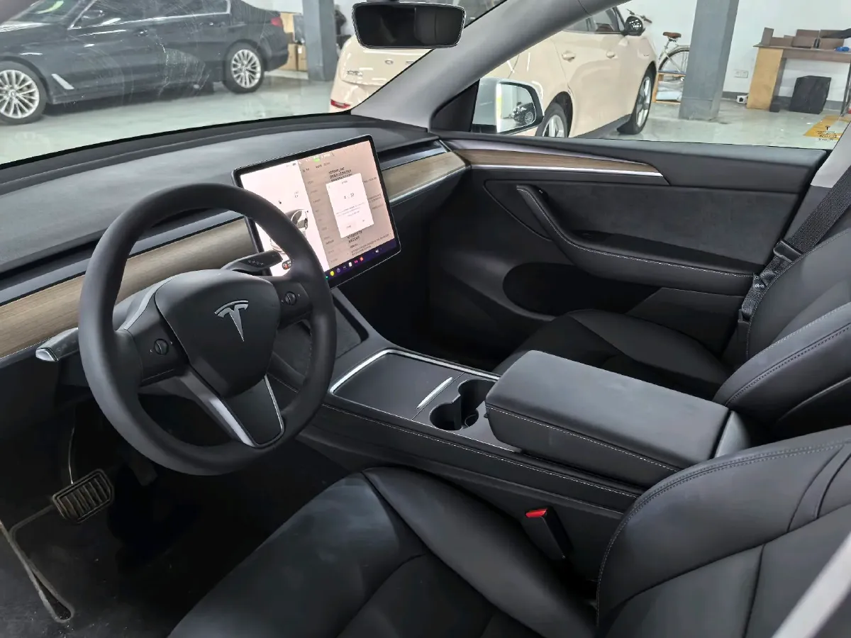 2021 Tesla Model Y BEV 76.8KWH,autocango,china used car exporter,china ev exporter,chinese used car exporter,chinese used ev exporter