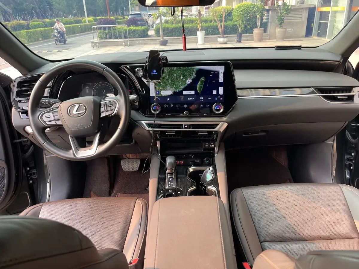 2023 Lexus RX 2.5L 189HP L4 E-CVT Hybrid,autocango,china used car exporter,china ev exporter,chinese used car exporter,chinese used ev exporter