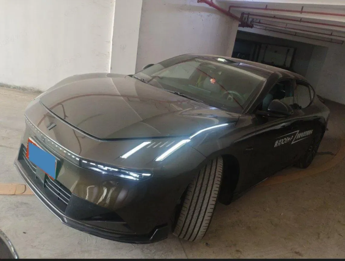 2025 LYNK&CO 10 EM-P 1.5T 163HP L4 3DHT PHEV,autocango,china used car exporter,china ev exporter,chinese used car exporter,chinese used ev exporter