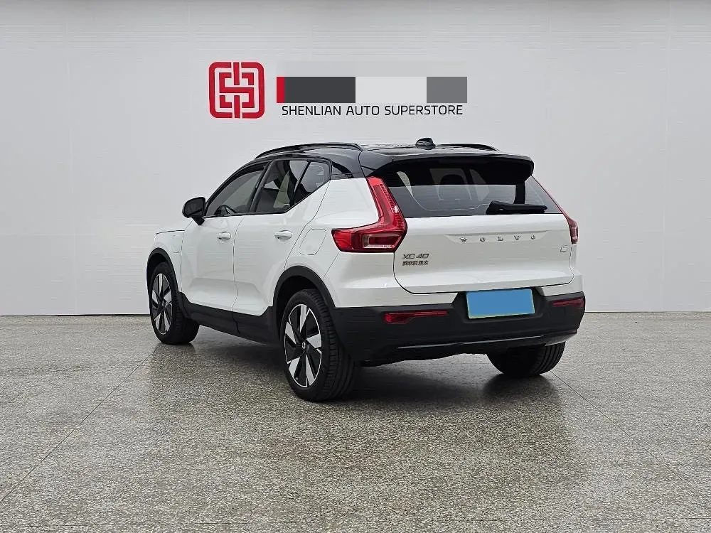2024 Volvo XC40 BEV 73KWH,autocango,china used car exporter,china ev exporter,chinese used car exporter,chinese used ev exporter