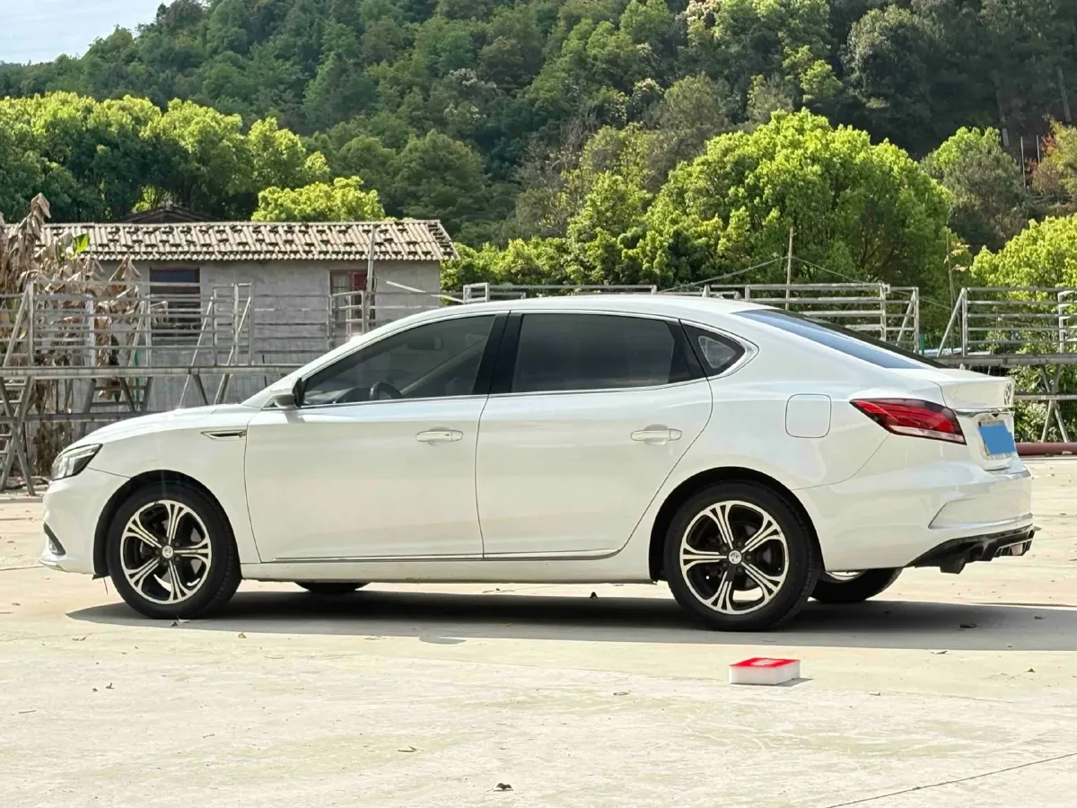 2017 MG MG6 1.5T 169HP L4 7DCT,autocango,china used car exporter,china ev exporter,chinese used car exporter,chinese used ev exporter
