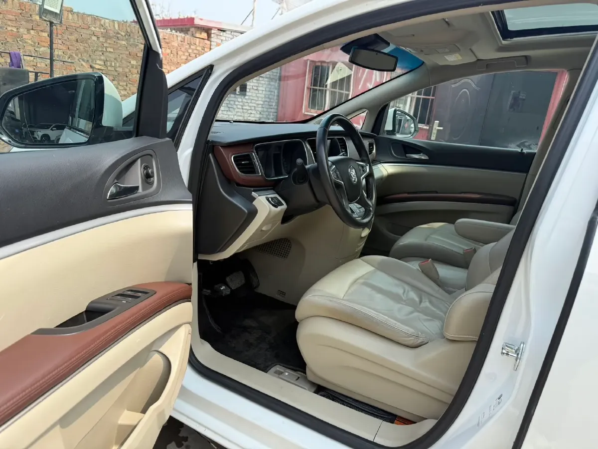 2018 Buick GL8 2.0T 260HP L4 6AT,autocango,china used car exporter,china ev exporter,chinese used car exporter,chinese used ev exporter