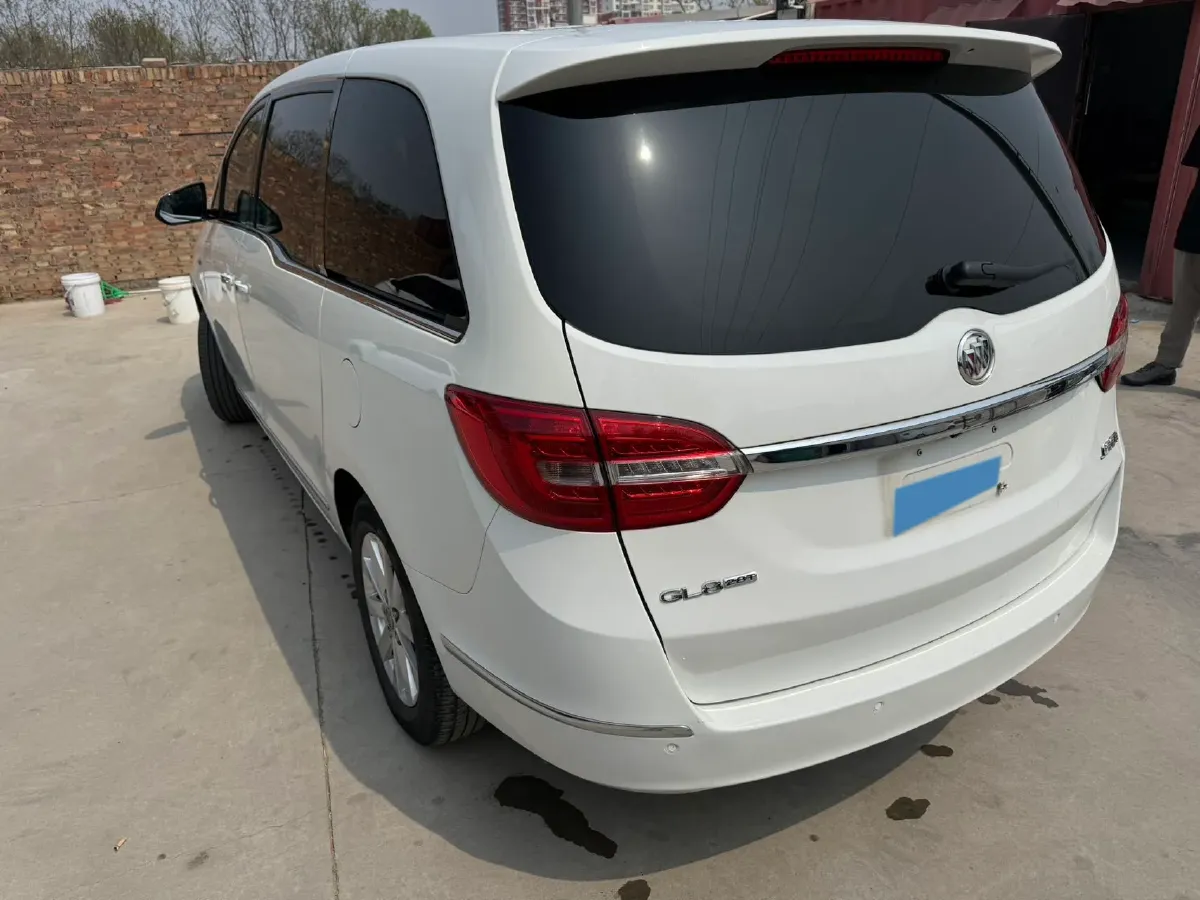 2018 Buick GL8 2.0T 260HP L4 6AT,autocango,china used car exporter,china ev exporter,chinese used car exporter,chinese used ev exporter