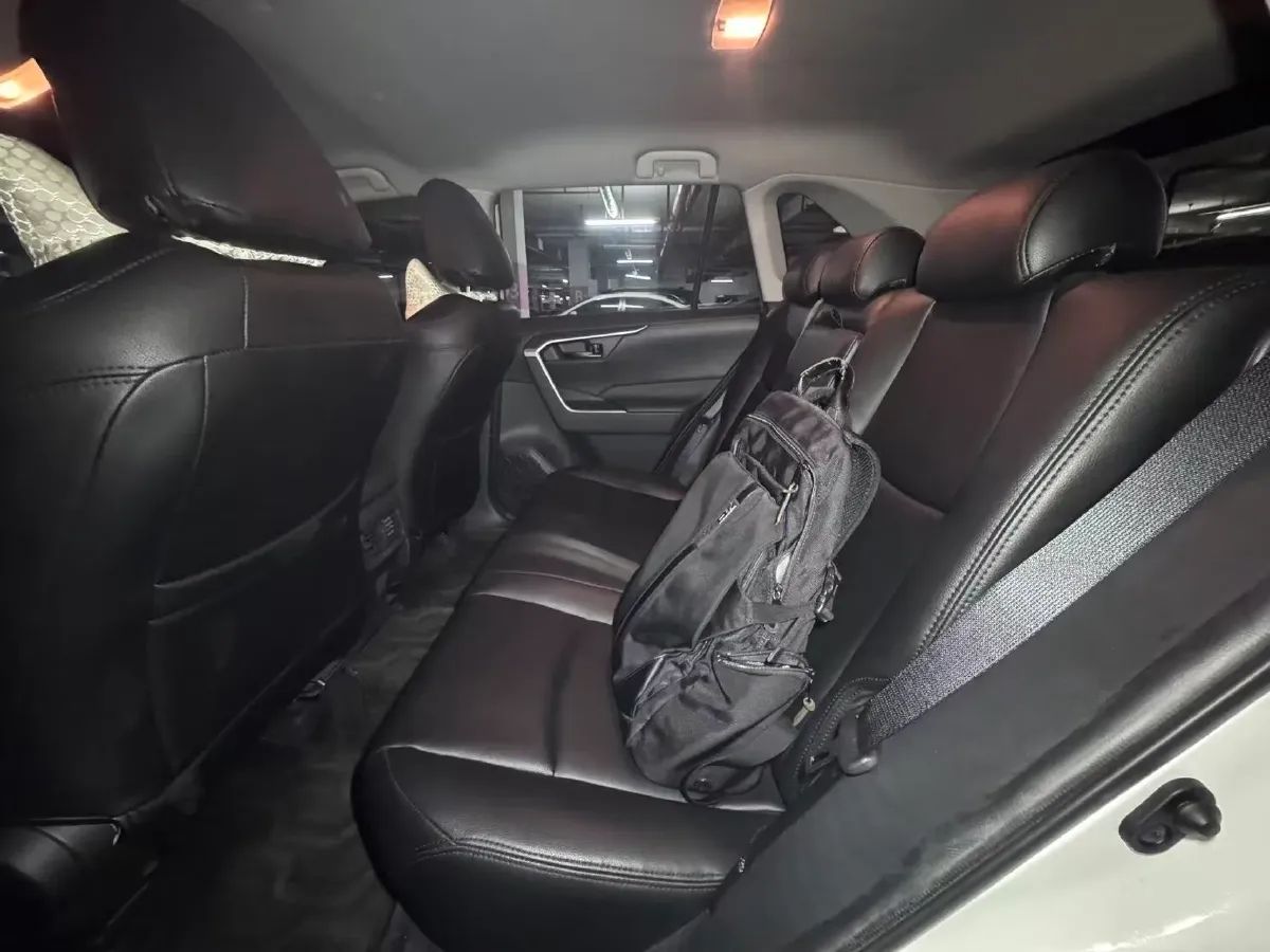 2020 Toyota RAV4 2.0L 171HP L4 CVT,autocango,china used car exporter,china ev exporter,chinese used car exporter,chinese used ev exporter