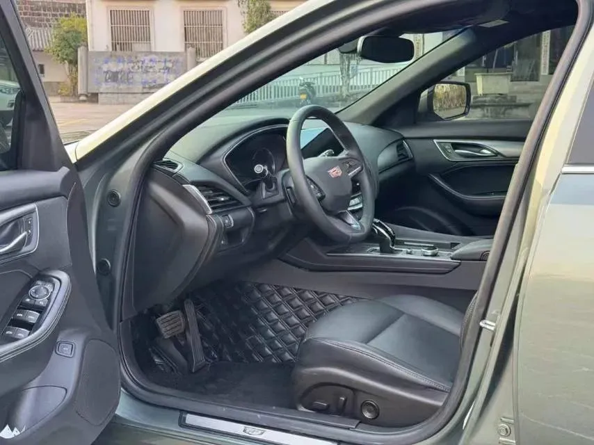 2022 Cadillac CT5 2.0T 237HP L4 10AT,autocango,china used car exporter,china ev exporter,chinese used car exporter,chinese used ev exporter