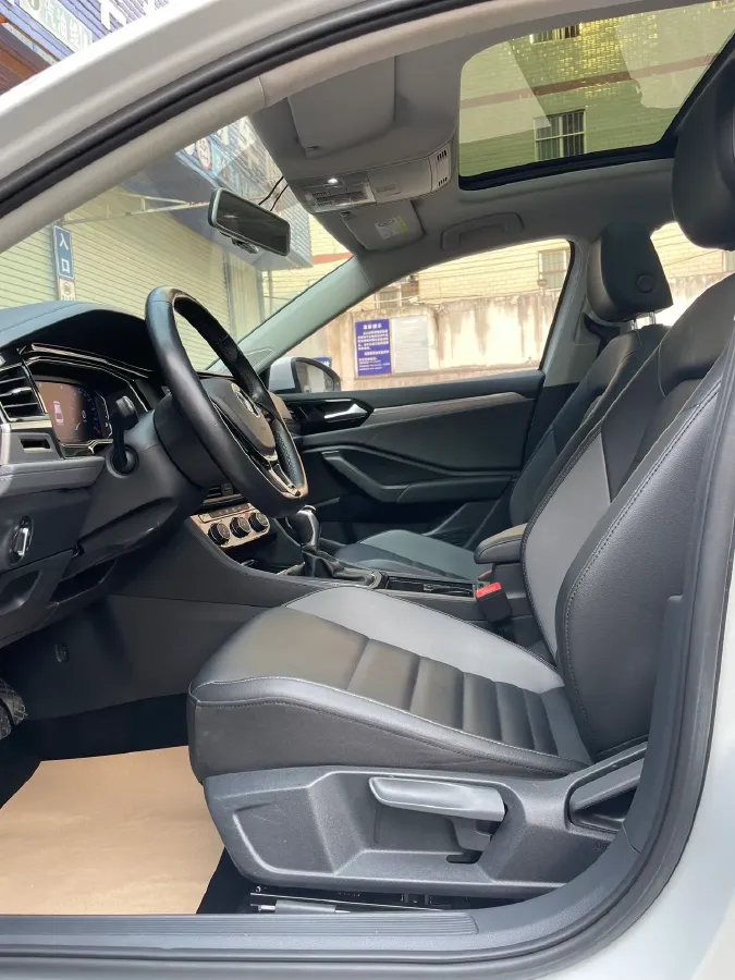 2020 Volkswagen Sagitar 1.2T 116HP L4 7DCT,autocango,china used car exporter,china ev exporter,chinese used car exporter,chinese used ev exporter