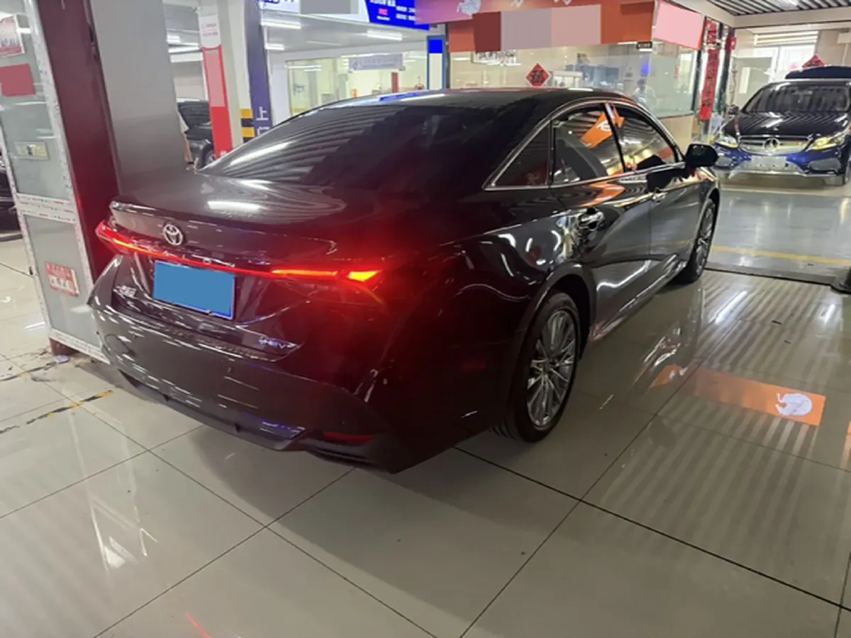 2024 Toyota Avalon 2.0L 152HP L4 E-CVT Hybrid,autocango,china used car exporter,china ev exporter,chinese used car exporter,chinese used ev exporter