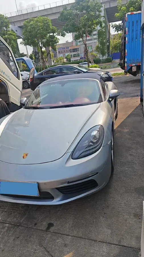 2019 Porsche 718 2.0T 300HP H4 7DCT,autocango,china used car exporter,china ev exporter,chinese used car exporter,chinese used ev exporter
