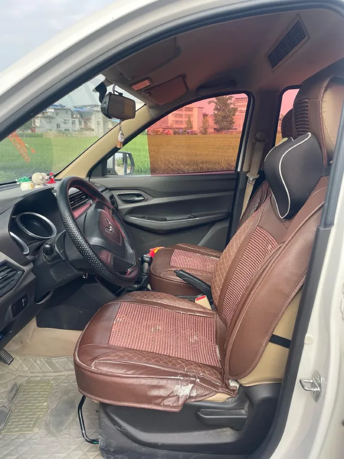 2018 WuLing HongGuang 1.5L 105HP L4 5MT,autocango,china used car exporter,china ev exporter,chinese used car exporter,chinese used ev exporter