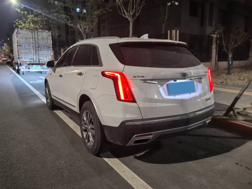 2020 Cadillac XT5 2.0T 237HP L4 9AT,autocango,china used car exporter,china ev exporter,chinese used car exporter,chinese used ev exporter