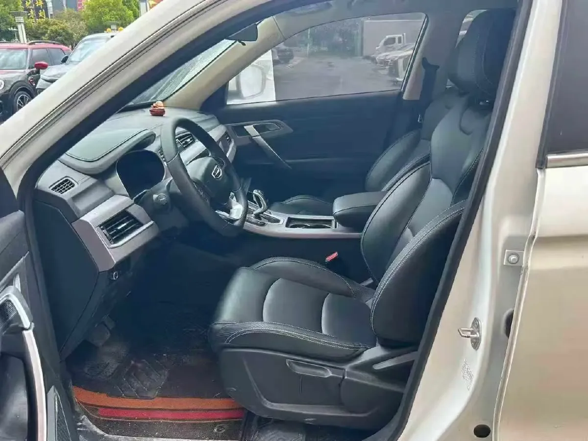 2020 Roewe i6 1.5T 169HP L4 7DCT,autocango,china used car exporter,china ev exporter,chinese used car exporter,chinese used ev exporter