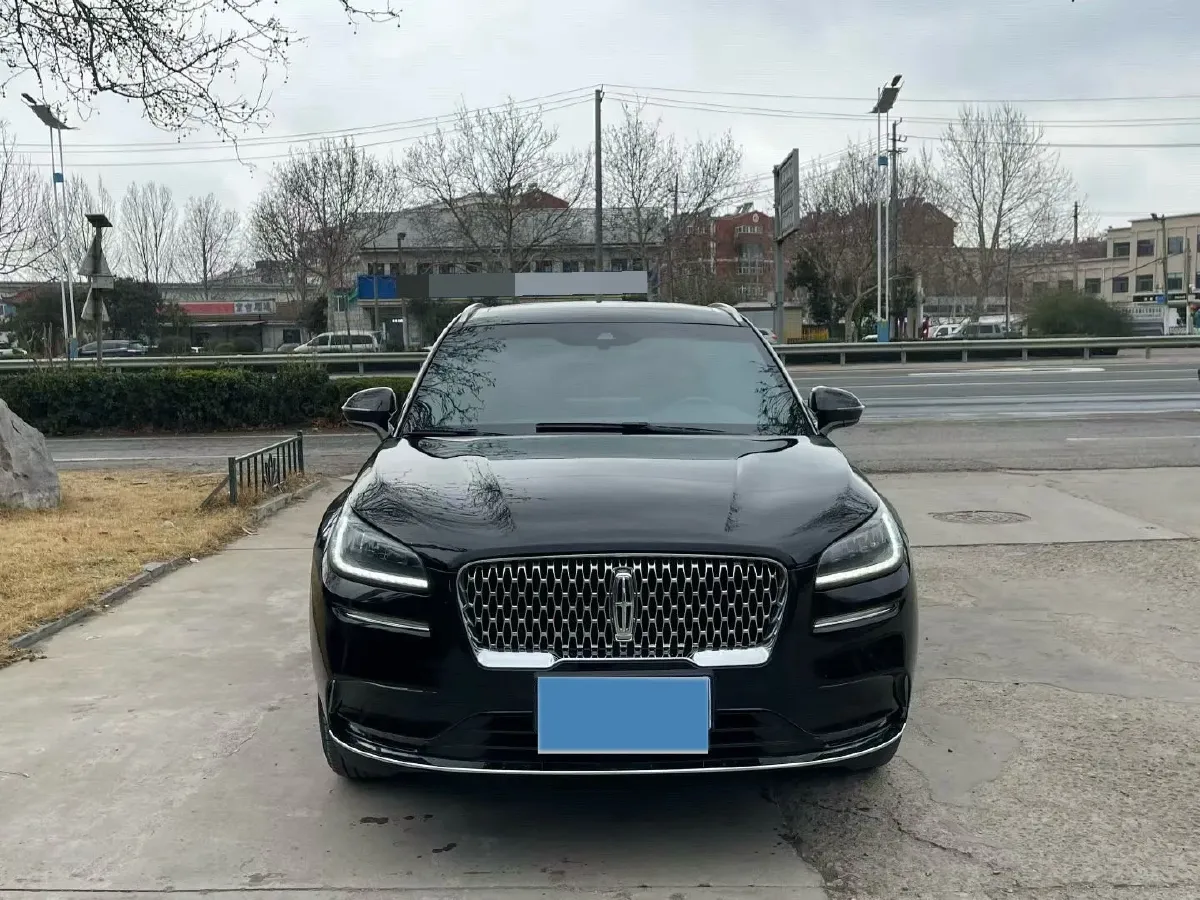 2022 Lincoln Corsair 2.0T 245HP L4 8AT,autocango,china used car exporter,china ev exporter,chinese used car exporter,chinese used ev exporter