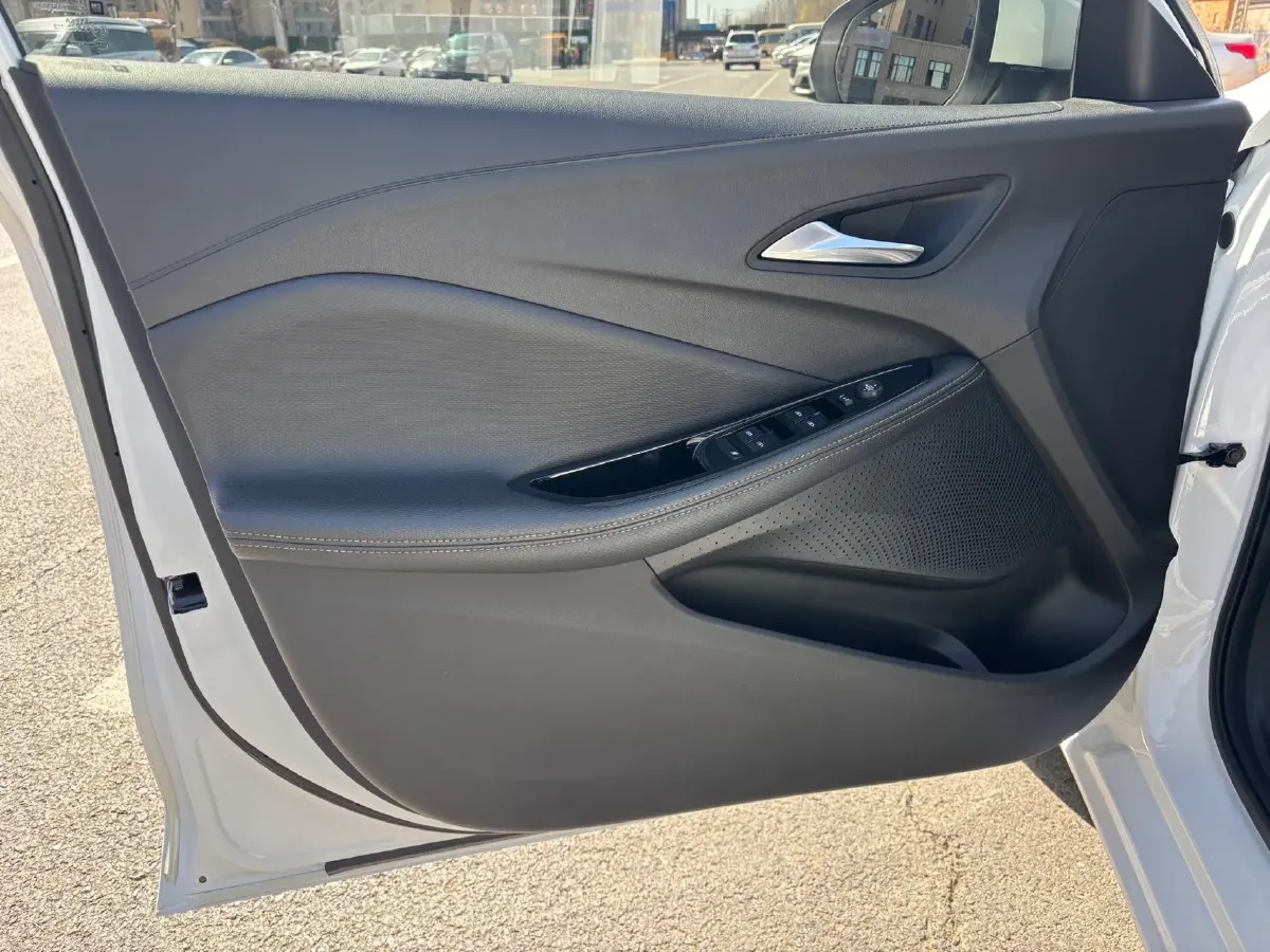 2023 Buick Verano 1.5T 184HP L4 CVT,autocango,china used car exporter,china ev exporter,chinese used car exporter,chinese used ev exporter