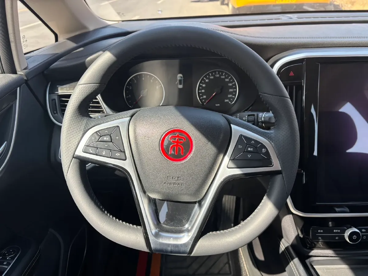 2017 BYD Song MAX 1.5T 154HP L4 6DCT,autocango,china used car exporter,china ev exporter,chinese used car exporter,chinese used ev exporter