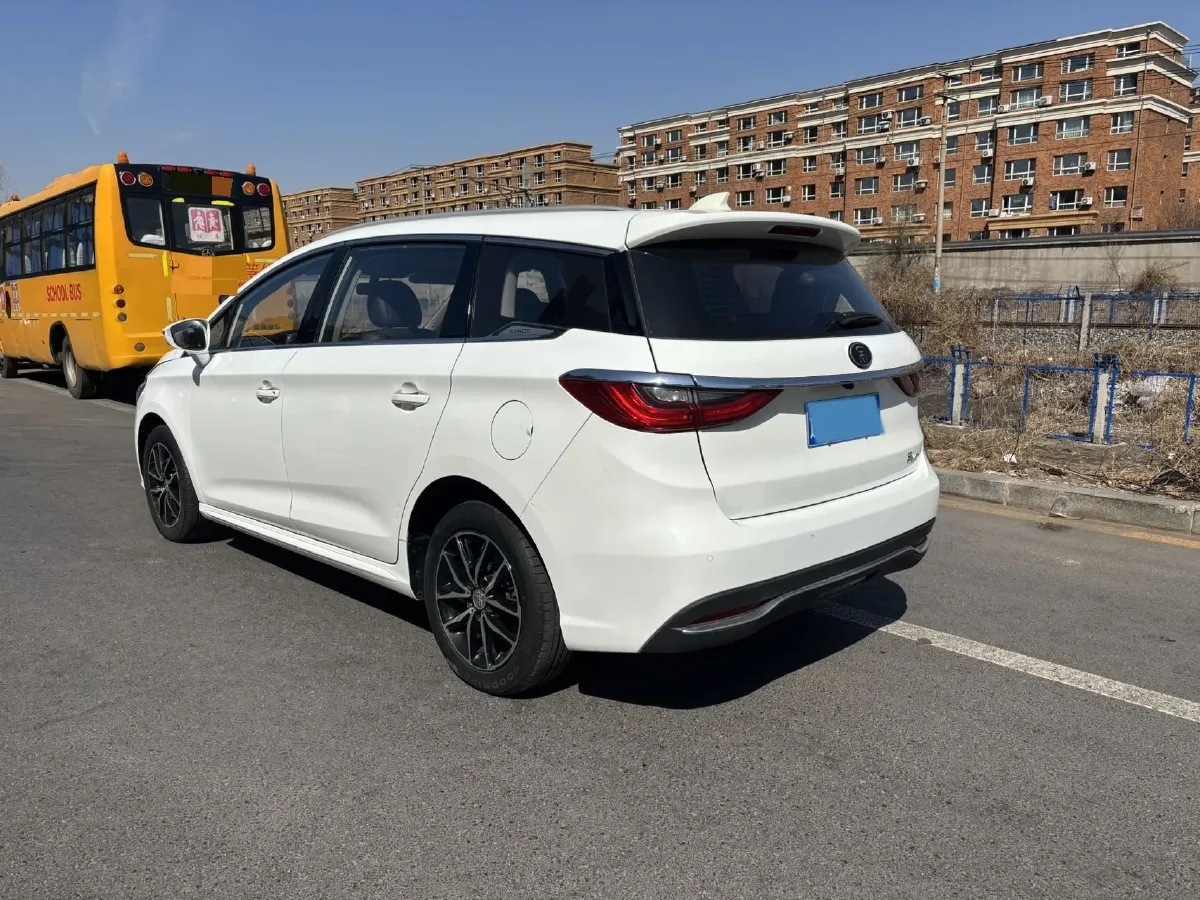 2017 BYD Song MAX 1.5T 154HP L4 6DCT,autocango,china used car exporter,china ev exporter,chinese used car exporter,chinese used ev exporter
