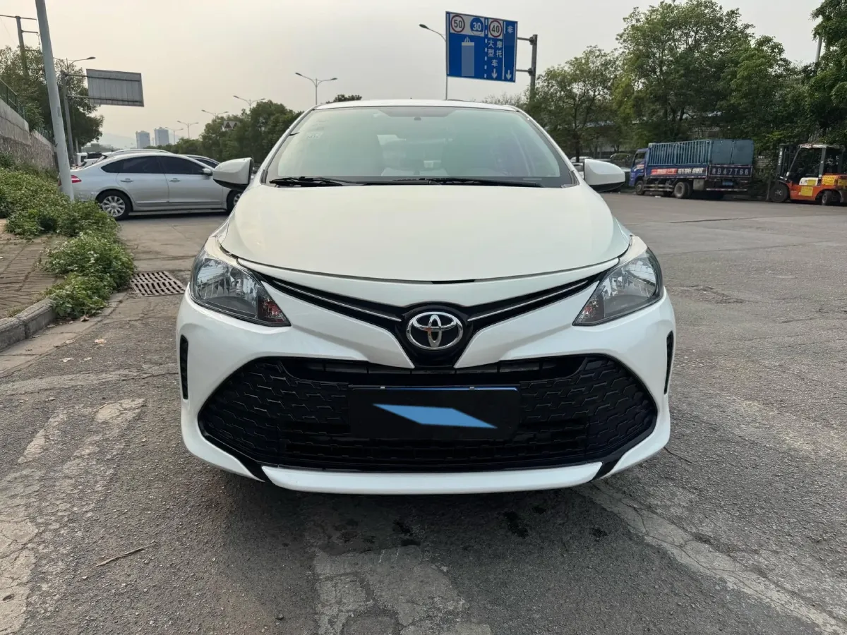 2017 Toyota Vios 1.5L 107HP L4 CVT,autocango,china used car exporter,china ev exporter,chinese used car exporter,chinese used ev exporter