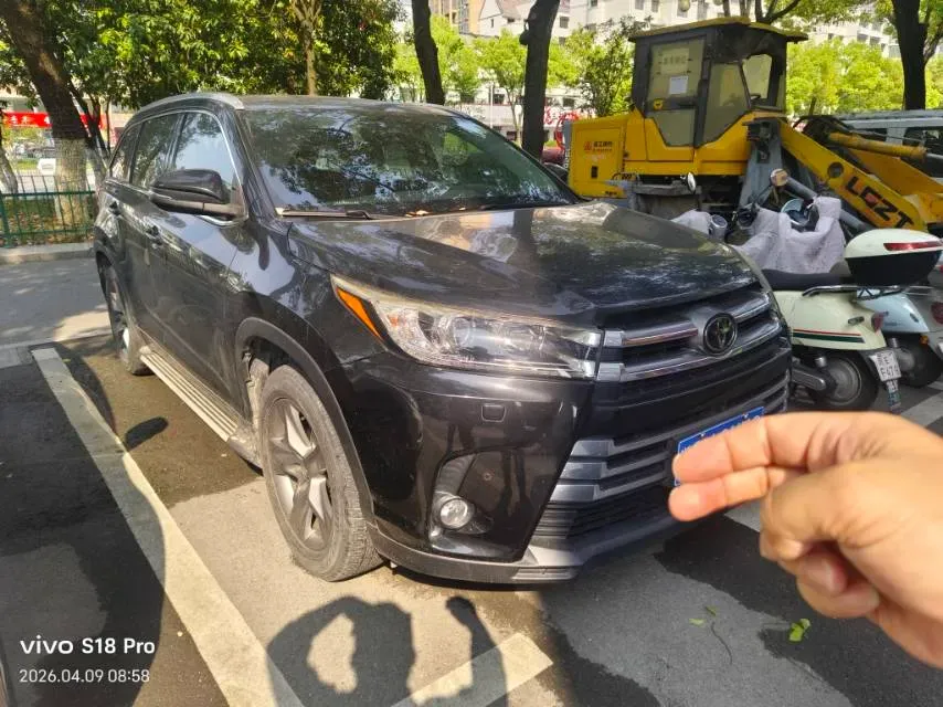 2018 Toyota Highlander 2.0T 220HP L4 6AT,autocango,china used car exporter,china ev exporter,chinese used car exporter,chinese used ev exporter