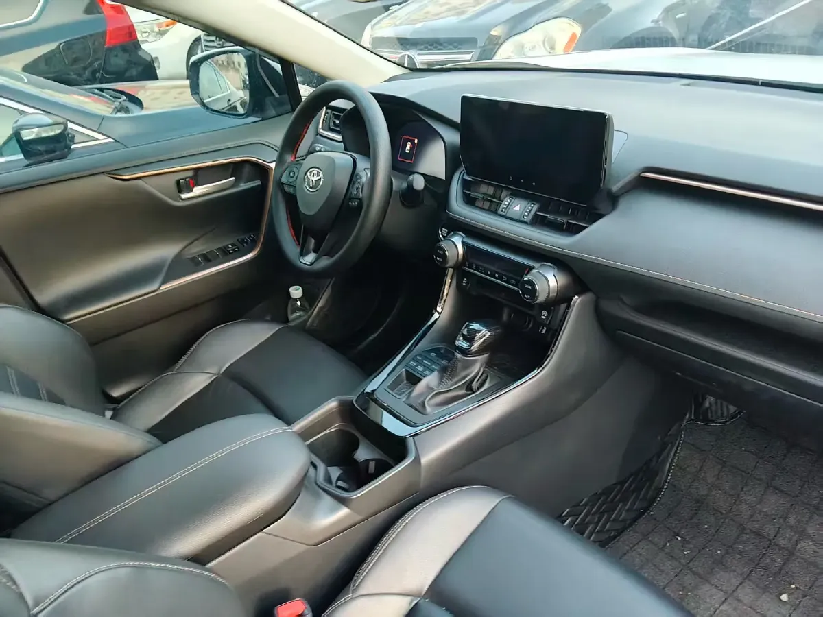 2024 Toyota Wildlander 2.0L 171HP L4 CVT,autocango,china used car exporter,china ev exporter,chinese used car exporter,chinese used ev exporter