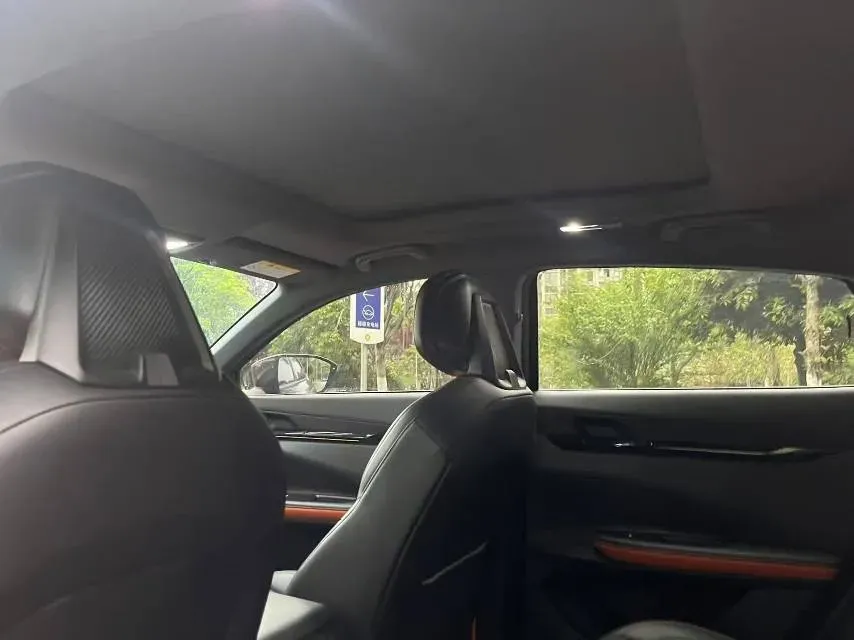 2022 ChangAn UNI-V 1.5T 188HP L4 7DCT,autocango,china used car exporter,china ev exporter,chinese used car exporter,chinese used ev exporter