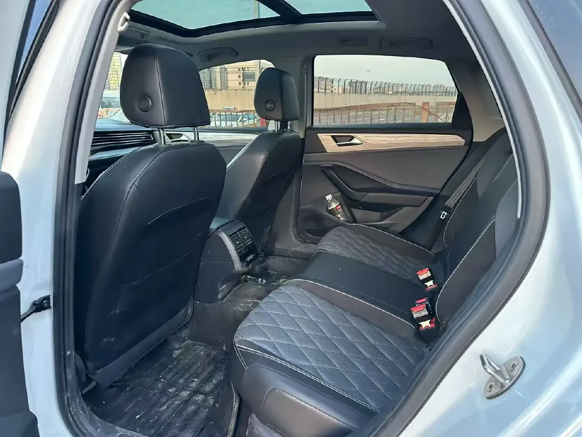 2023 Volkswagen Sagitar 1.5T 160HP L4 7DCT,autocango,china used car exporter,china ev exporter,chinese used car exporter,chinese used ev exporter