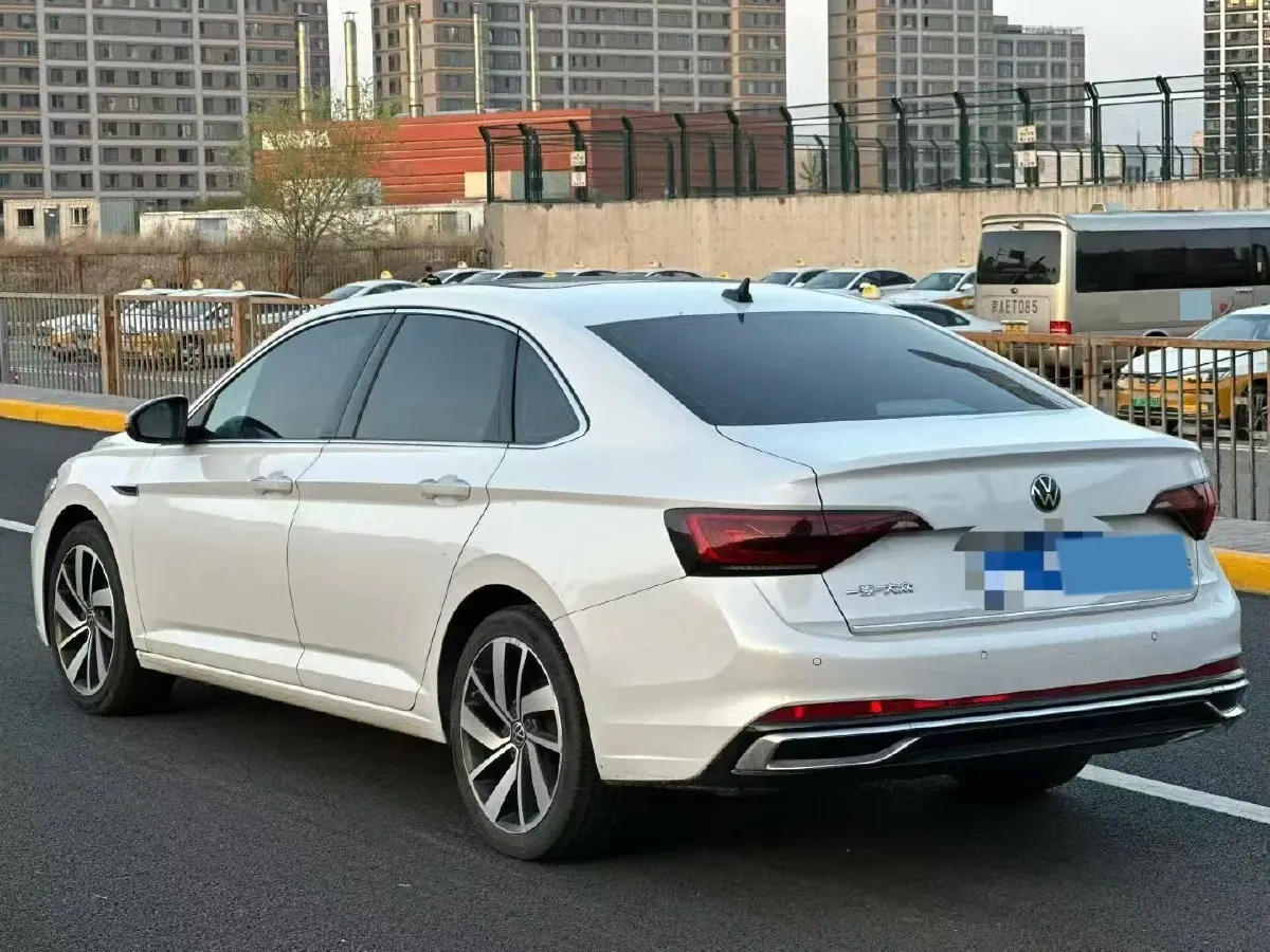 2023 Volkswagen Sagitar 1.5T 160HP L4 7DCT,autocango,china used car exporter,china ev exporter,chinese used car exporter,chinese used ev exporter