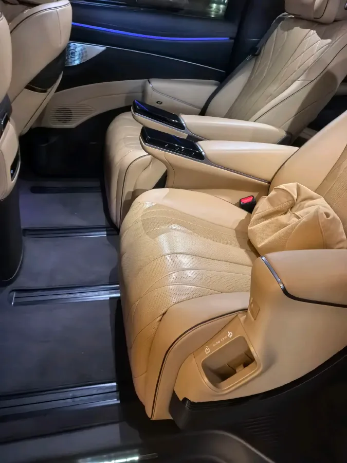 2024 Denza D9 1.5T 139HP L4 E-CVT PHEV 40KWH,autocango,china used car exporter,china ev exporter,chinese used car exporter,chinese used ev exporter