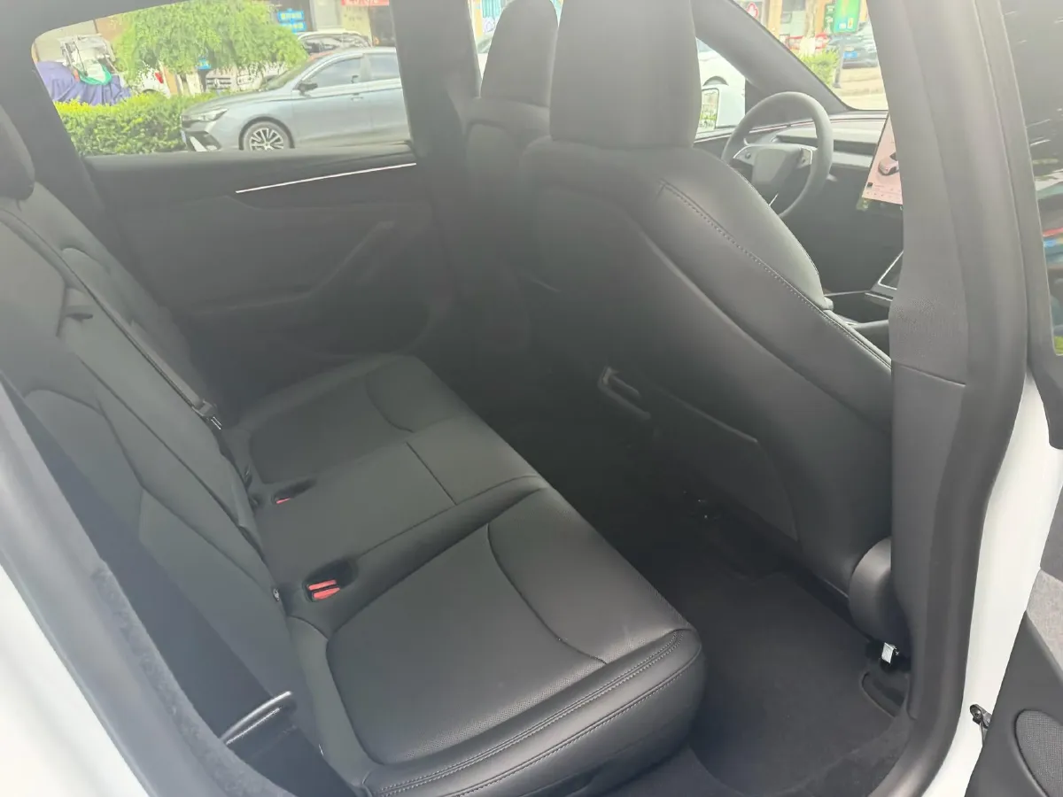 2026 Tesla Model Y BEV,autocango,china used car exporter,china ev exporter,chinese used car exporter,chinese used ev exporter