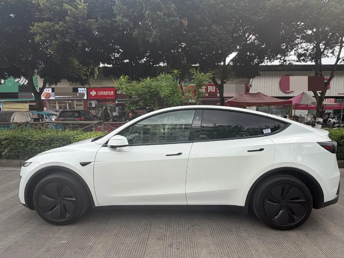 2026 Tesla Model Y BEV,autocango,china used car exporter,china ev exporter,chinese used car exporter,chinese used ev exporter