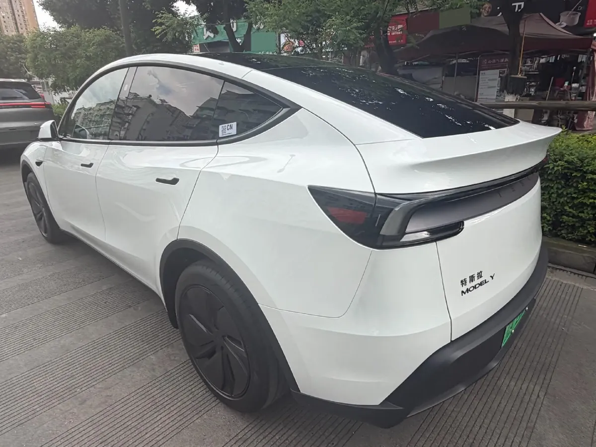 2026 Tesla Model Y BEV,autocango,china used car exporter,china ev exporter,chinese used car exporter,chinese used ev exporter