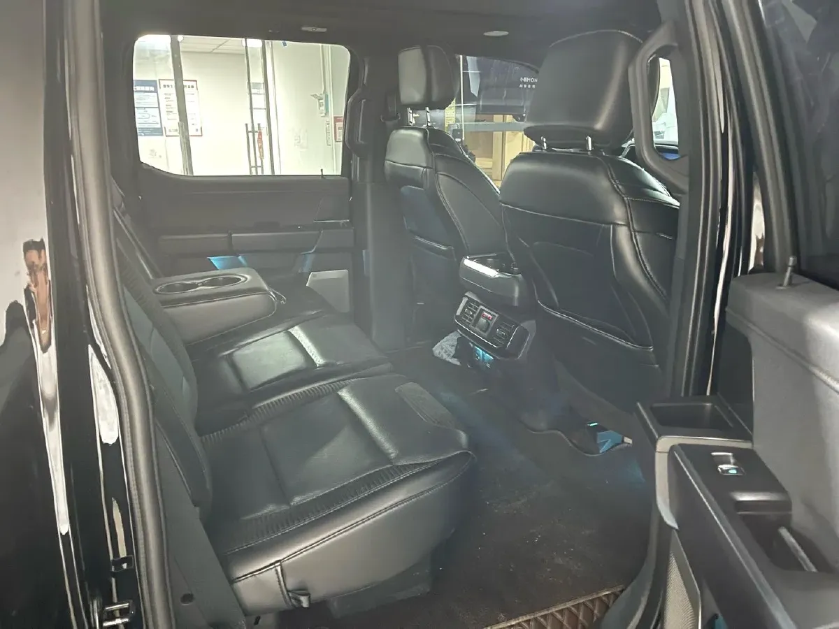 2023 Ford F-150 3.5T 423HP V6 10AT,autocango,china used car exporter,china ev exporter,chinese used car exporter,chinese used ev exporter