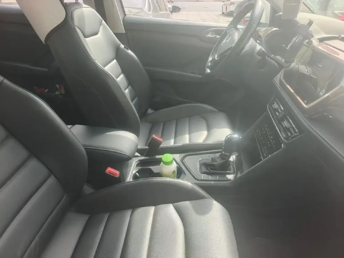 2021 Volkswagen Tharu 1.4T 150HP L4 7DCT,autocango,china used car exporter,china ev exporter,chinese used car exporter,chinese used ev exporter