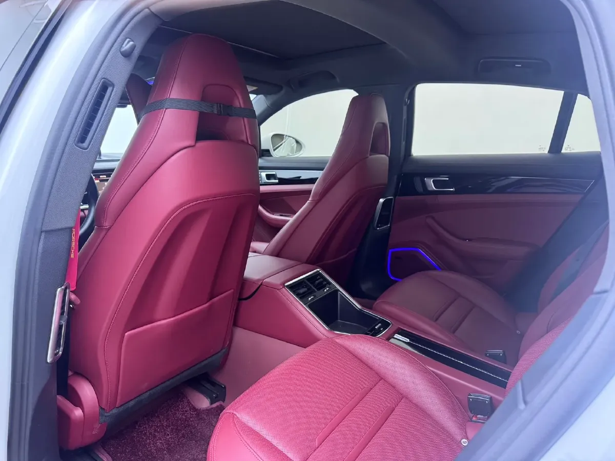 2023 Porsche Panamera 2.9T 330HP V6 8DCT,autocango,china used car exporter,china ev exporter,chinese used car exporter,chinese used ev exporter