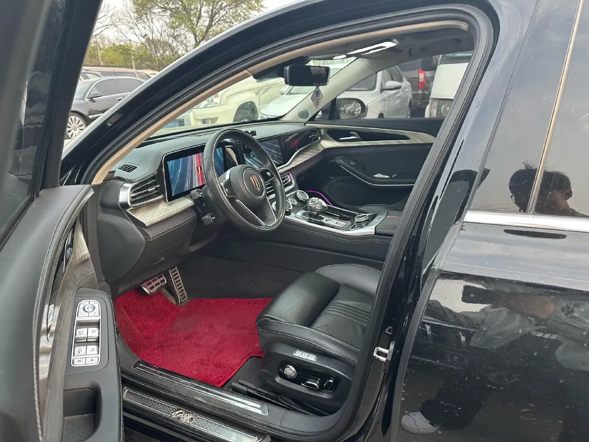 2020 HongQi H9 2.0T 252HP L4 7DCT,autocango,china used car exporter,china ev exporter,chinese used car exporter,chinese used ev exporter