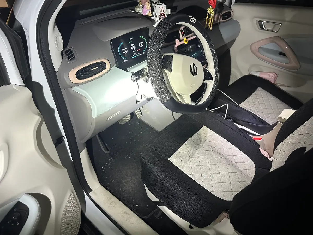 2025 Leapmotor T03 BEV 31.9KWH,autocango,china used car exporter,china ev exporter,chinese used car exporter,chinese used ev exporter