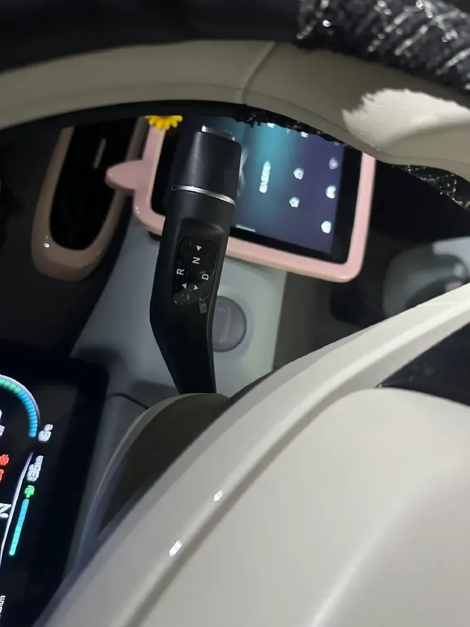 2025 Leapmotor T03 BEV 31.9KWH,autocango,china used car exporter,china ev exporter,chinese used car exporter,chinese used ev exporter