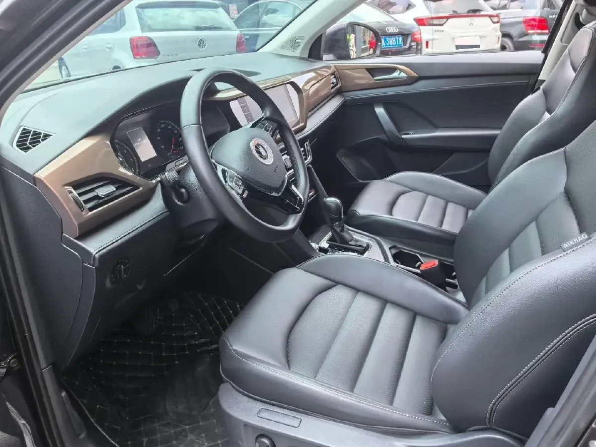 2021 Volkswagen Tharu 1.4T 150HP L4 7DCT,autocango,china used car exporter,china ev exporter,chinese used car exporter,chinese used ev exporter