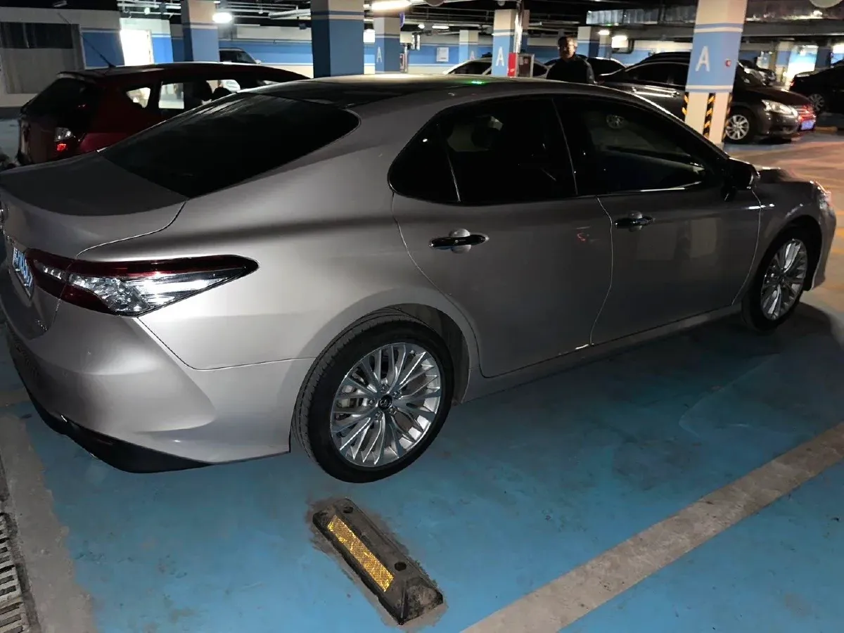 2019 Toyota Camry 2.5L 209HP L4 8AT,autocango,china used car exporter,china ev exporter,chinese used car exporter,chinese used ev exporter