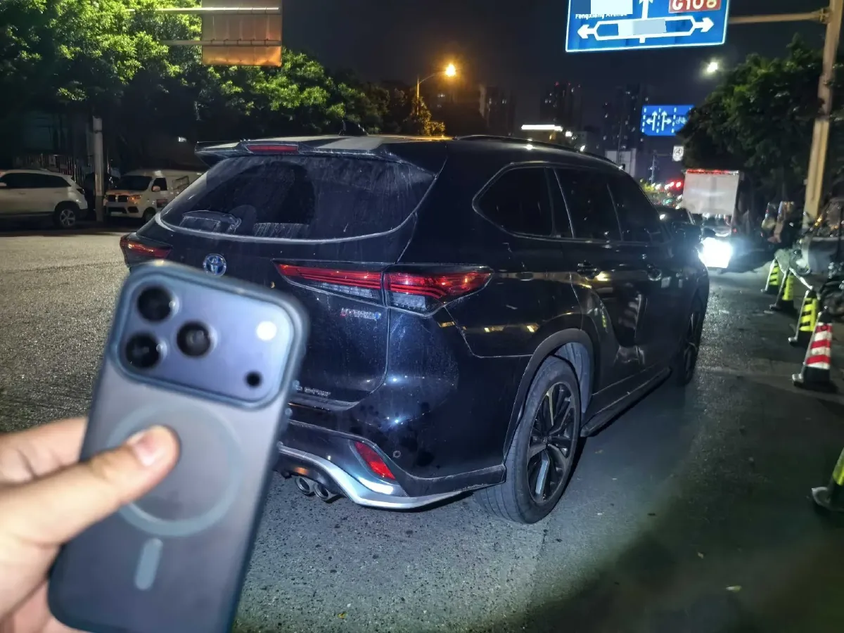 2021 Toyota Crown Kluger 2.5L 192HP L4 E-CVT Hybrid,autocango,china used car exporter,china ev exporter,chinese used car exporter,chinese used ev exporter