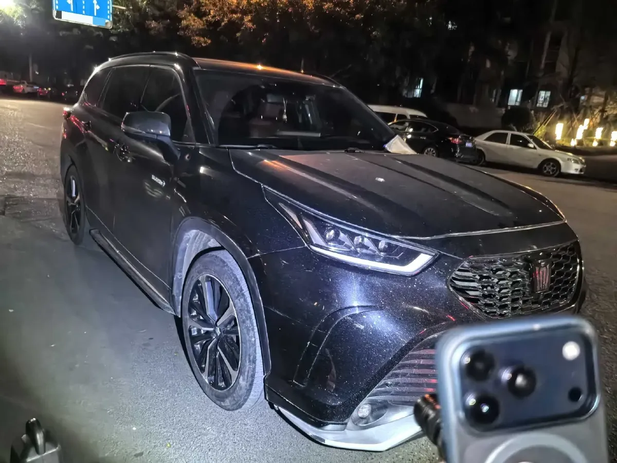 2021 Toyota Crown Kluger 2.5L 192HP L4 E-CVT Hybrid,autocango,china used car exporter,china ev exporter,chinese used car exporter,chinese used ev exporter