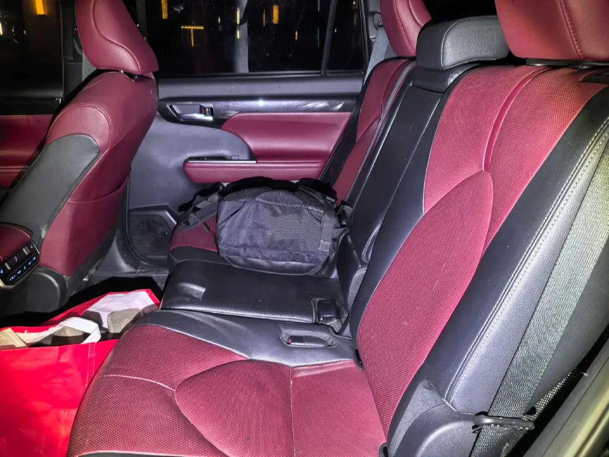 2021 Toyota Crown Kluger 2.5L 192HP L4 E-CVT Hybrid,autocango,china used car exporter,china ev exporter,chinese used car exporter,chinese used ev exporter