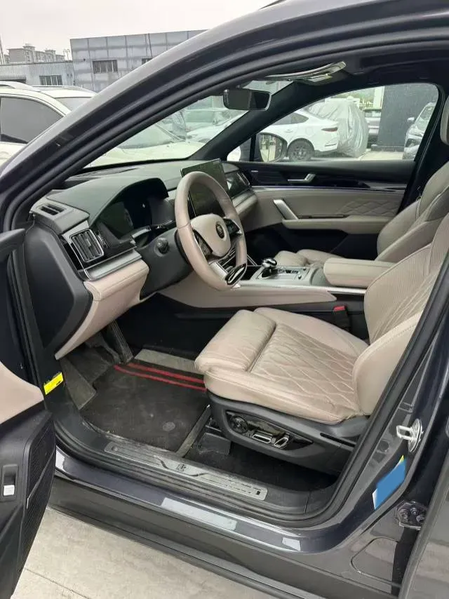 2024 BYD Tang 1.5T 139HP L4 E-CVT PHEV 35.03KWH,autocango,china used car exporter,china ev exporter,chinese used car exporter,chinese used ev exporter