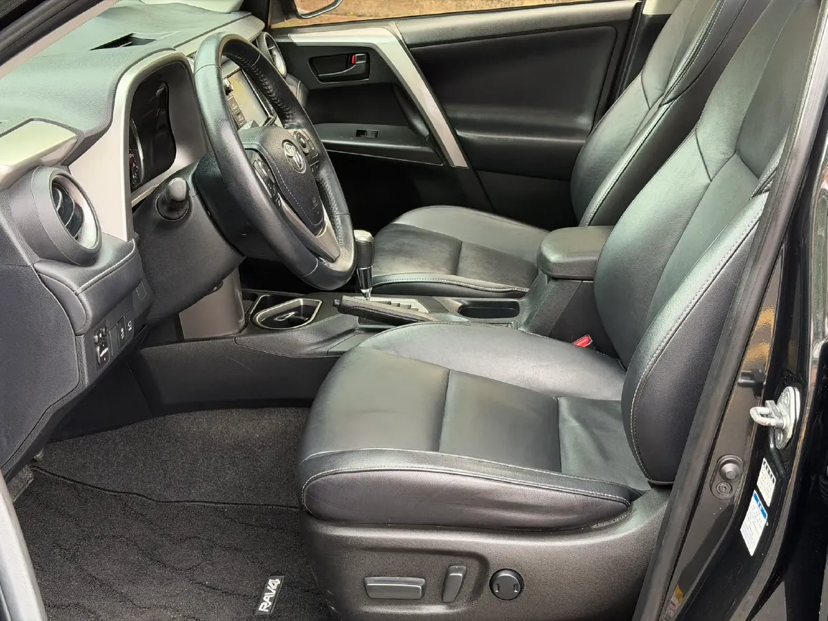 2018 Isuzu Mu-X 1.9T 163HP L4 6AT,autocango,china used car exporter,china ev exporter,chinese used car exporter,chinese used ev exporter