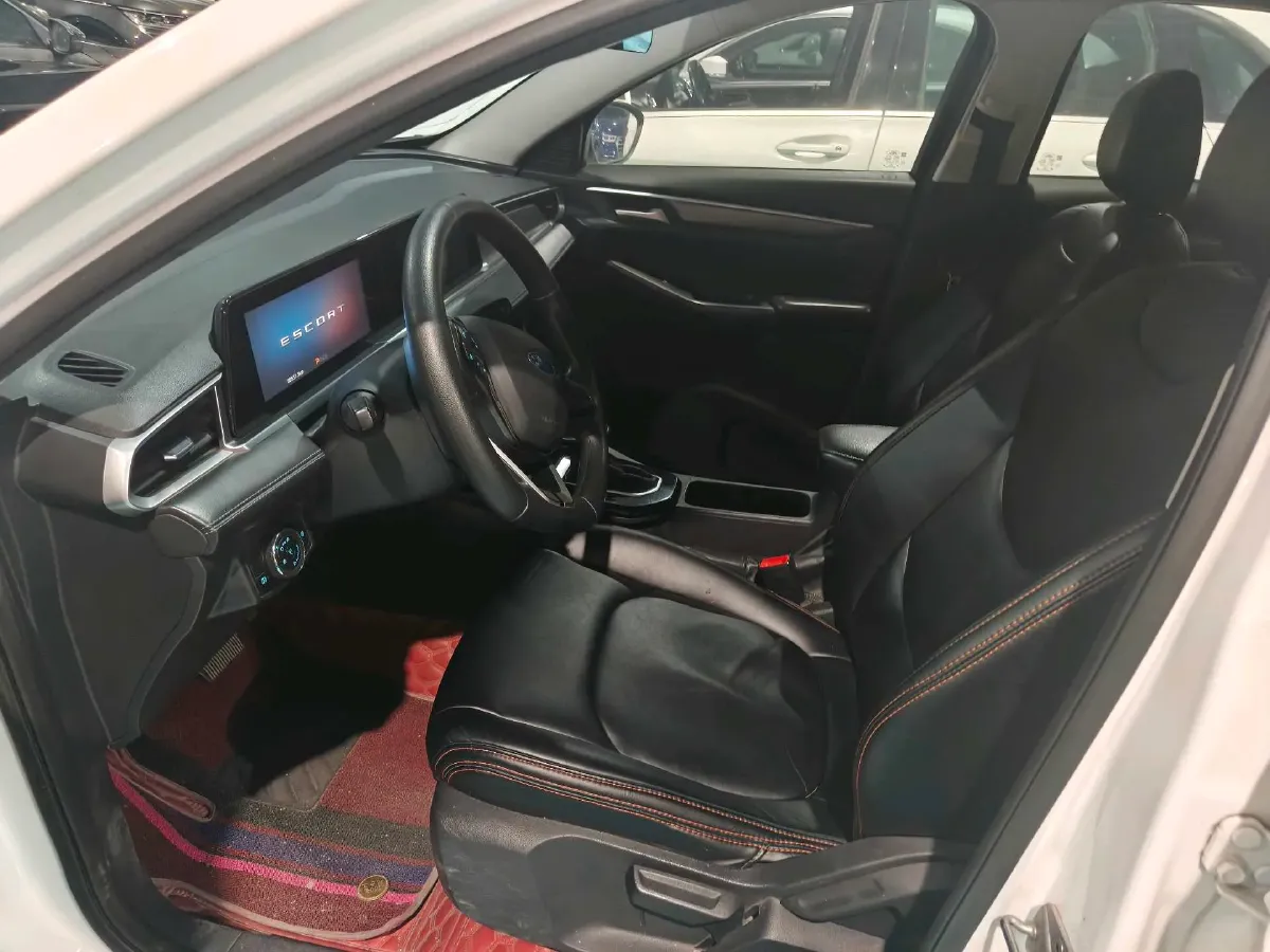 2021 Ford Escort 1.5L 122HP L3 6AT,autocango,china used car exporter,china ev exporter,chinese used car exporter,chinese used ev exporter