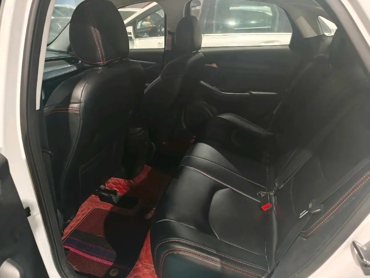 2021 Ford Escort 1.5L 122HP L3 6AT,autocango,china used car exporter,china ev exporter,chinese used car exporter,chinese used ev exporter