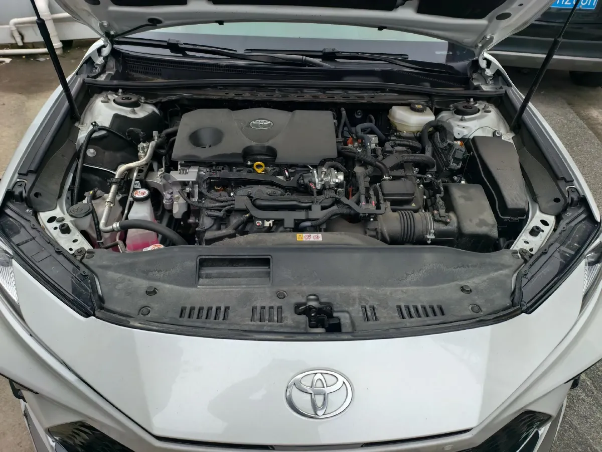 2024 Toyota Camry 2.0L 152HP L4 E-CVT Hybrid,autocango,china used car exporter,china ev exporter,chinese used car exporter,chinese used ev exporter
