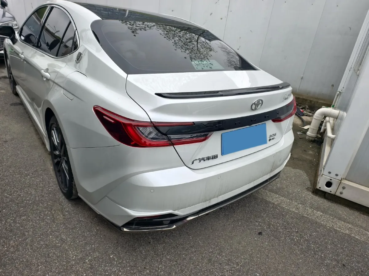 2024 Toyota Camry 2.0L 152HP L4 E-CVT Hybrid,autocango,china used car exporter,china ev exporter,chinese used car exporter,chinese used ev exporter