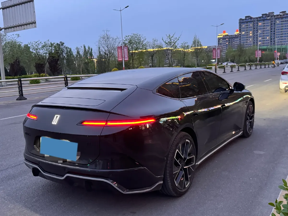 2025 Avatr 12 BEV,autocango,china used car exporter,china ev exporter,chinese used car exporter,chinese used ev exporter