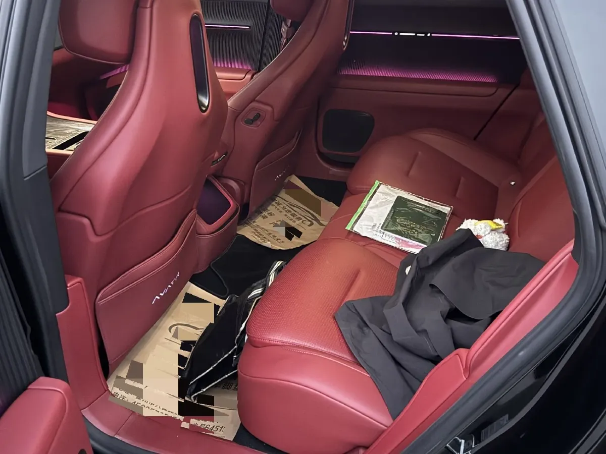 2025 Avatr 12 BEV,autocango,china used car exporter,china ev exporter,chinese used car exporter,chinese used ev exporter