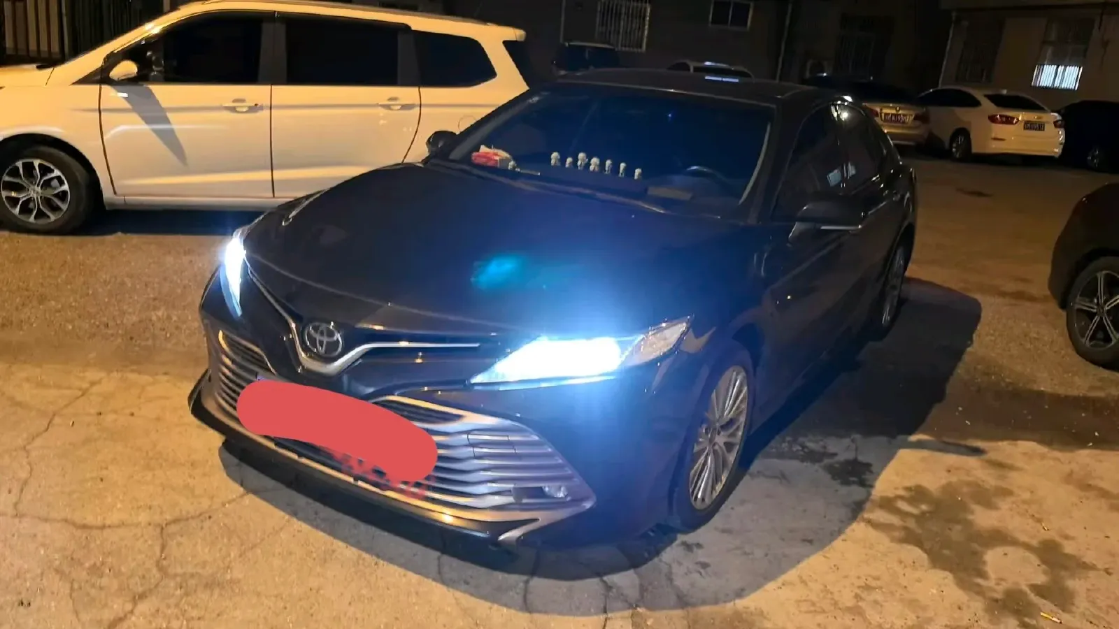 2019 Toyota Camry 2.5L 209HP L4 8AT,autocango,china used car exporter,china ev exporter,chinese used car exporter,chinese used ev exporter
